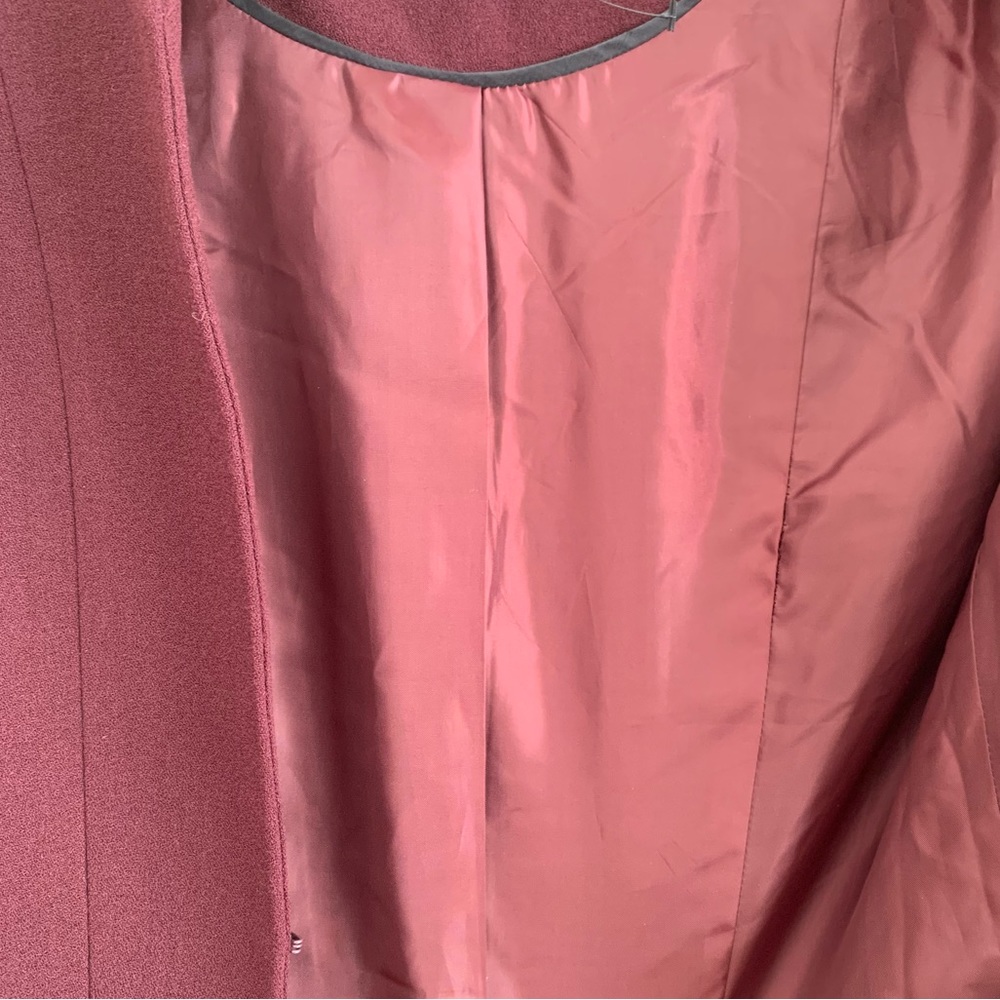 Mario Serrani Italy Burgundy Cropped Peplum Blazer - Picture 8 of 10